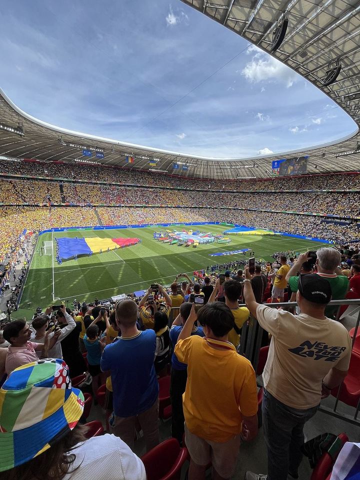九游会 · 赛场氛围（资料示意）